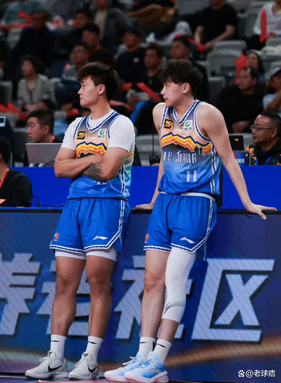 今夜体能课后,新疆广汇防线松动备战欧联,更衣室稳定,资深球员宣示担当 今夜体能课后,新疆广汇防线松动备战欧联,更衣室稳定,资深球员宣示担当